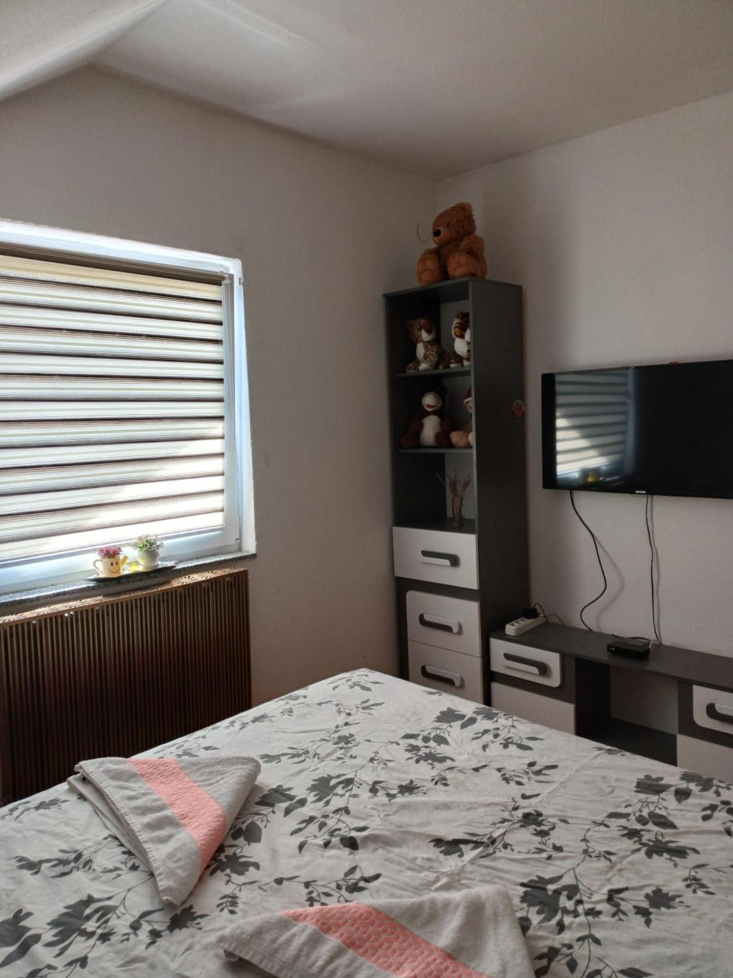 Apartman Denis Una Luzine エクステリア 写真