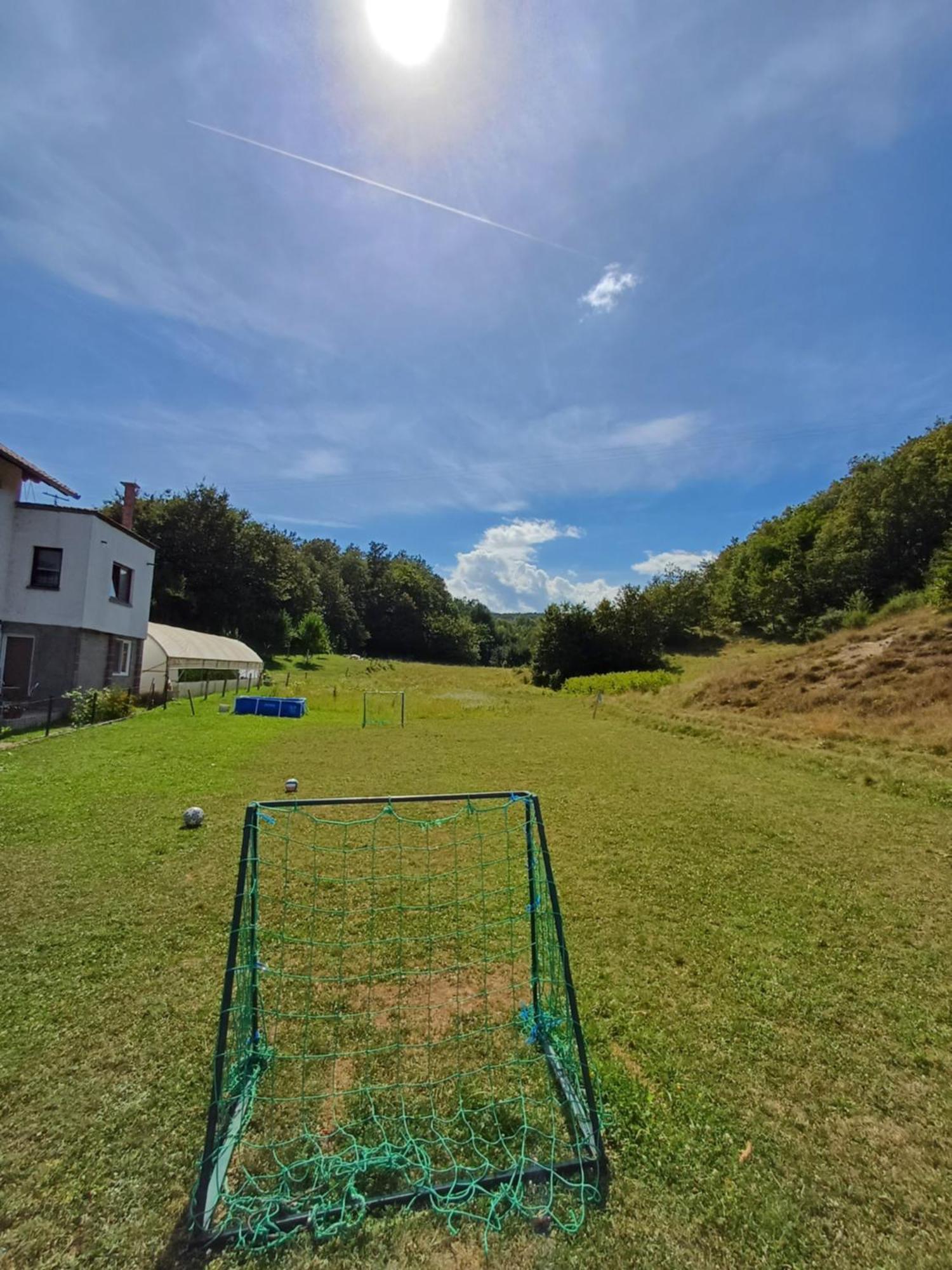 Apartman Denis Una Luzine エクステリア 写真
